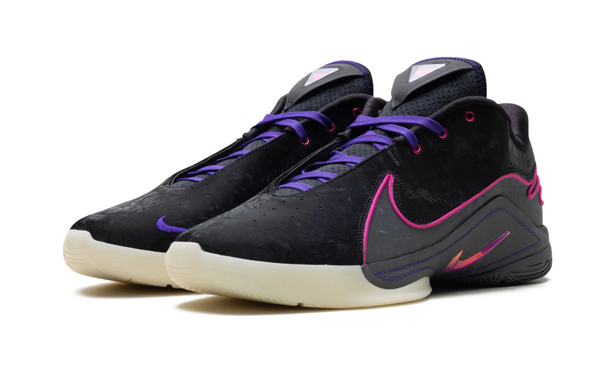 LeBron 22 "Blacklight" FZ1094 001