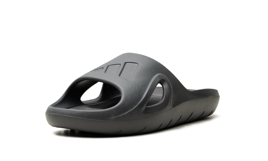Adicane Slides "Carbon Core Black" HQ9915