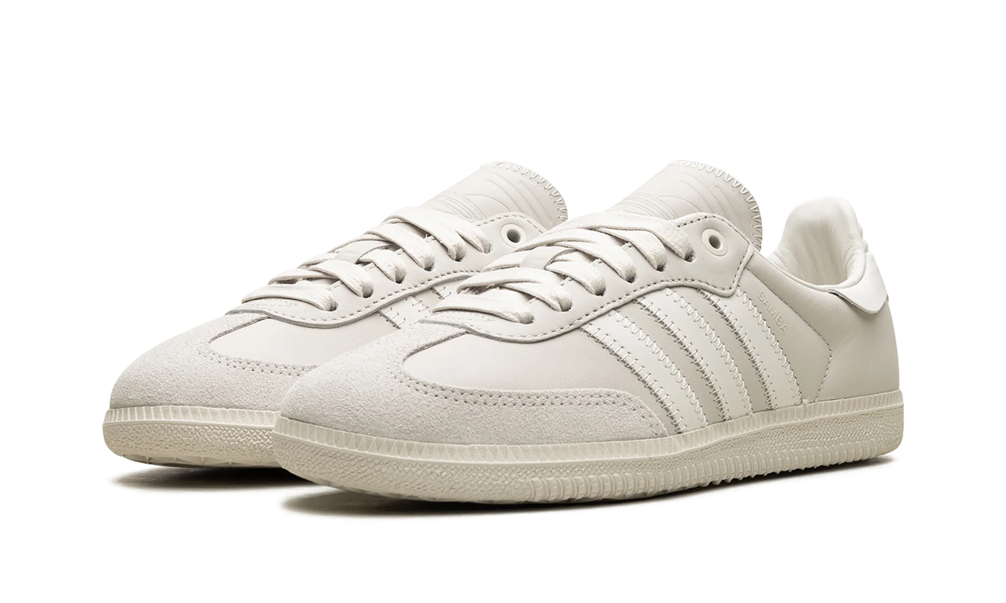 Samba "Pharrell Williams - Cloud White" ID9067
