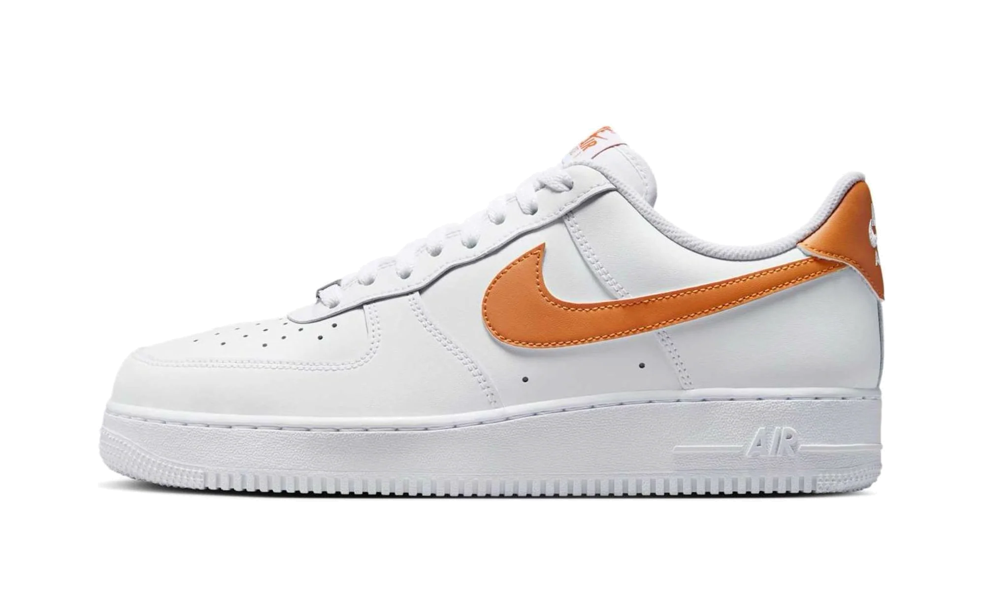 Air Force 1 Low '07 "White Monarch" FJ4146 115