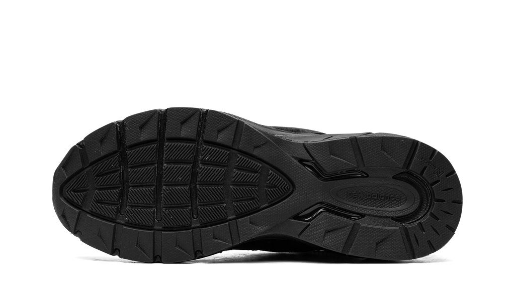 990v5 "Made in USA Triple Black" M990BB5