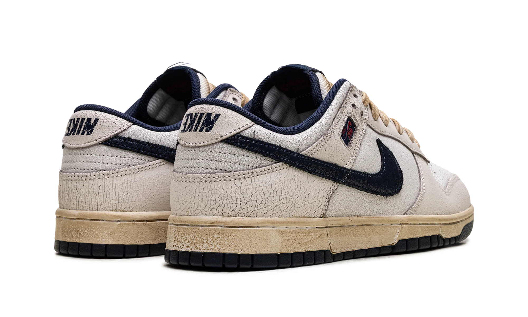 Dunk Low "Stranger Things Phantom" IH6766 001