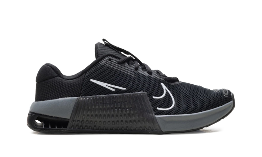 Metcon 9 WMNS "Black Smoke Grey" DZ2537 001