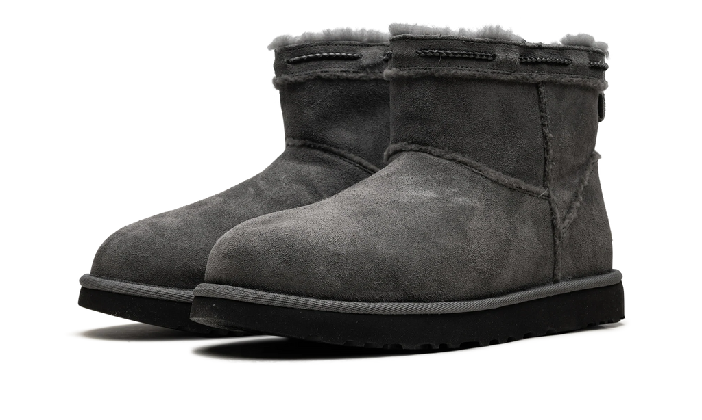 Classic Mini Shearling Braid WMNS "Charcoal" 1166751 CHRC