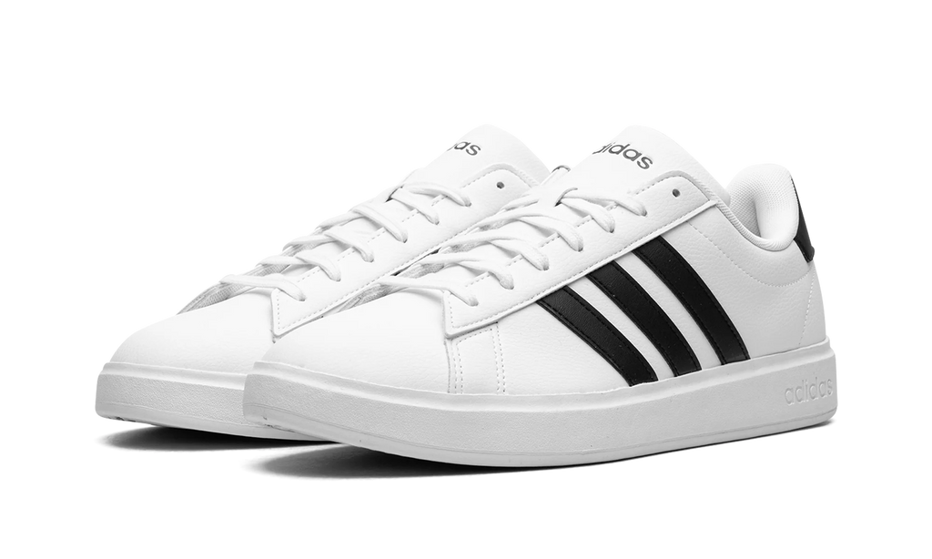 Grand Court 2.0 "White Black" GW9195