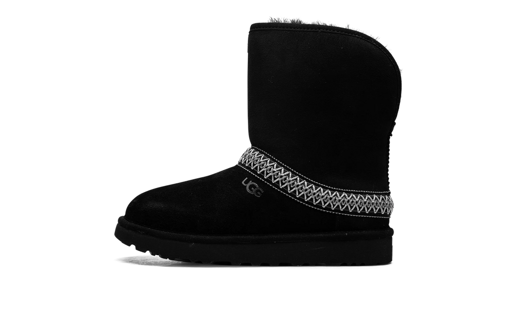Classic Short Crescent Boot WMNS "Black" 1161770 BLK