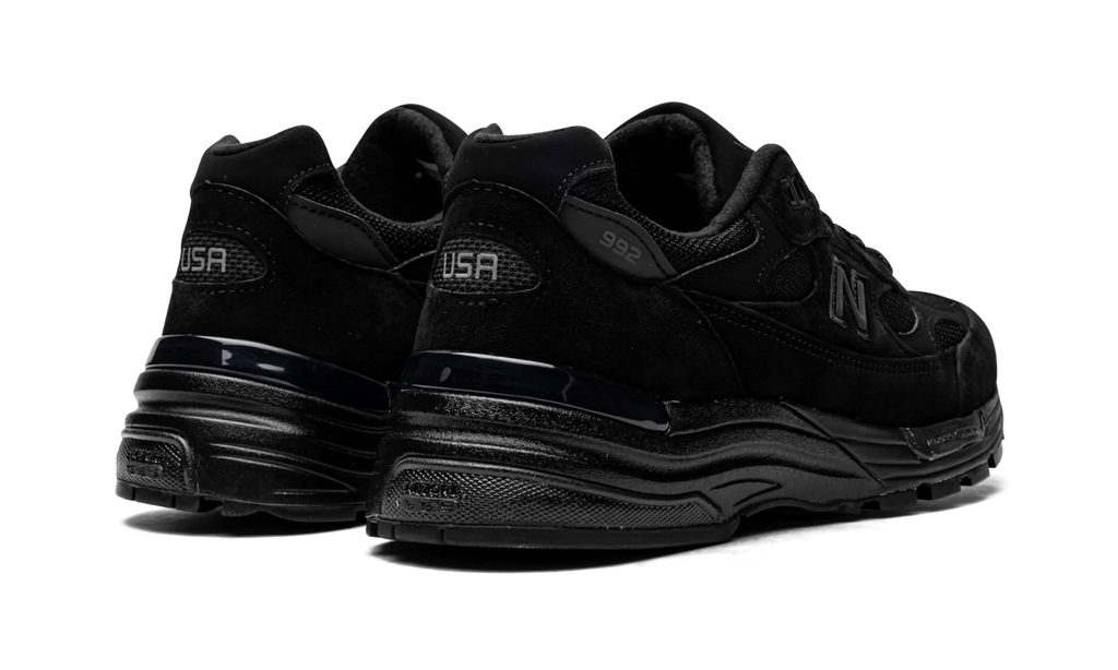 992 "Triple Black" M992EA