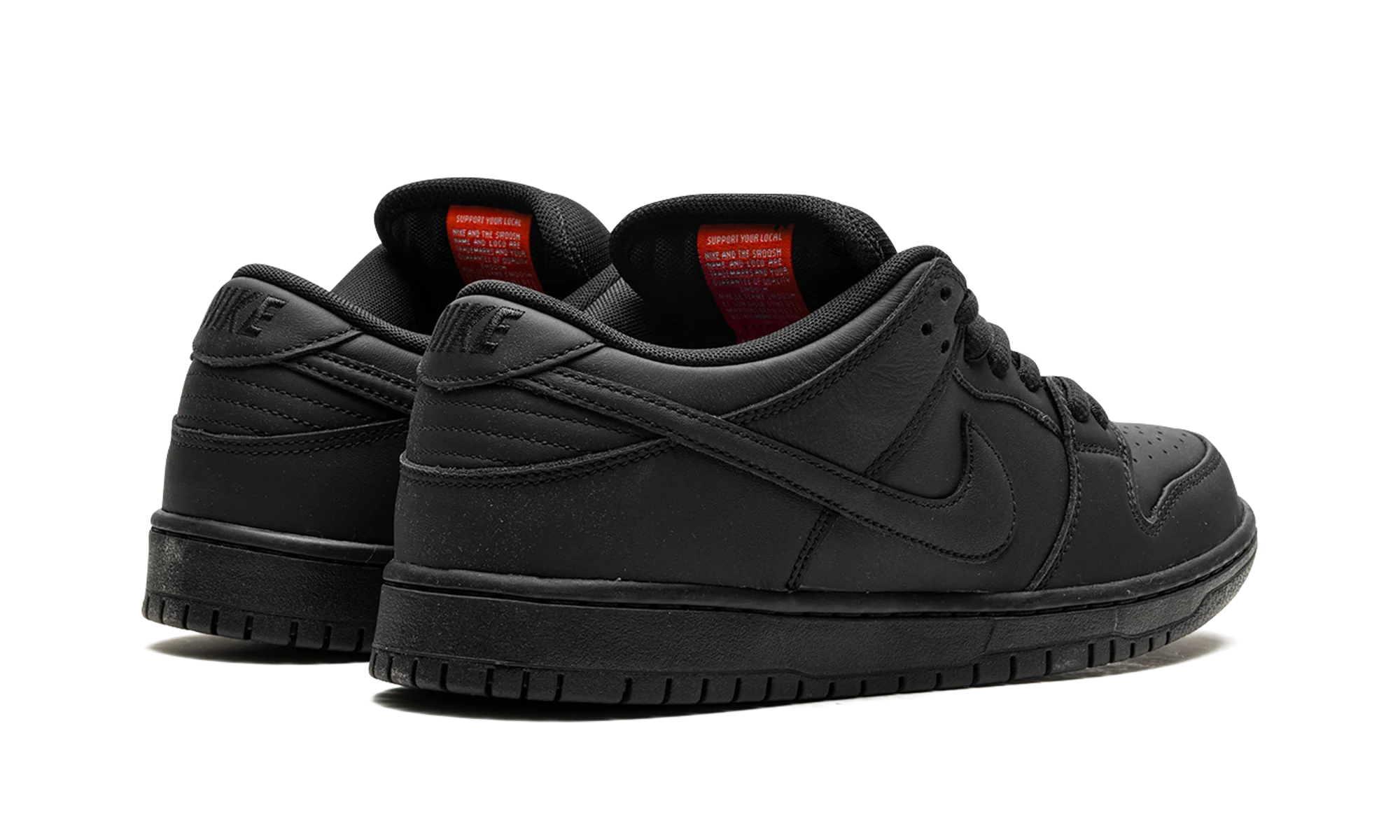 SB Dunk "Triple Black" FJ1674 001