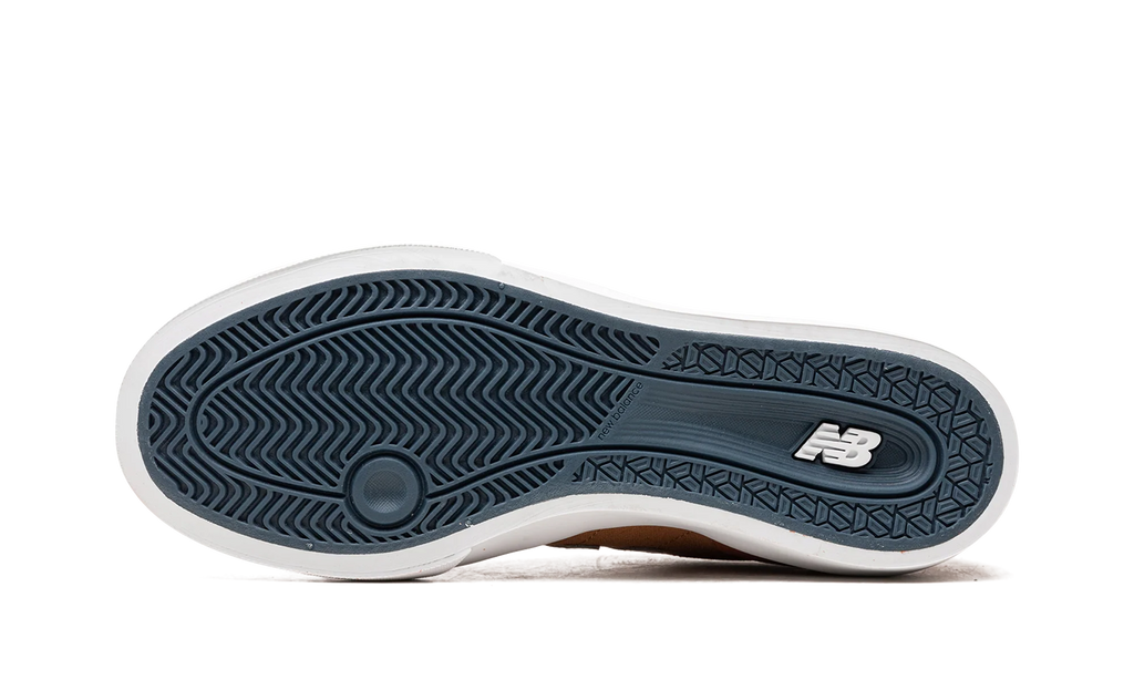 Numeric 272 "Brown/White" NM272RST