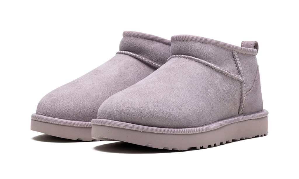 Classic Ultra Mini Boot WMNS "Pale Smoke" 1116109 PSK