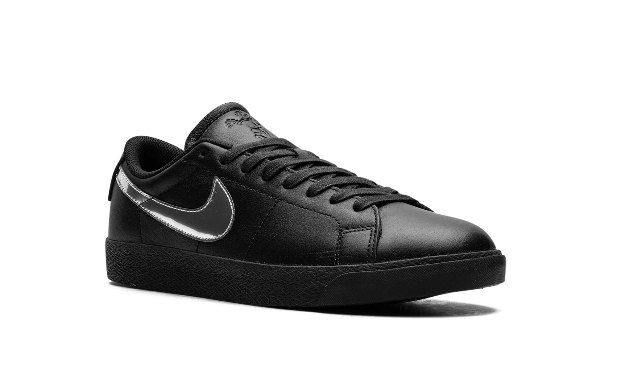 SB Zoom Blazer Low "Dancer Skateboards" HJ6703 001