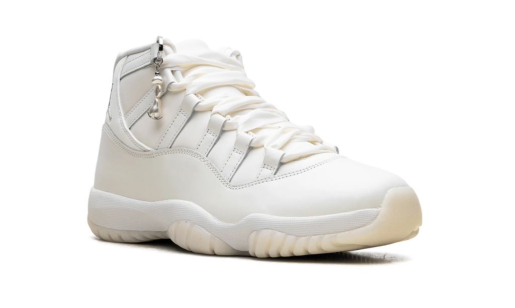 Air Jordan 11 WMNS "Pearl" AR0715 110