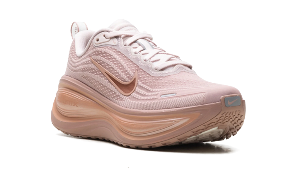 Vomero Plus WMNS "Particle Pink / Rose Gold" HV8154 601