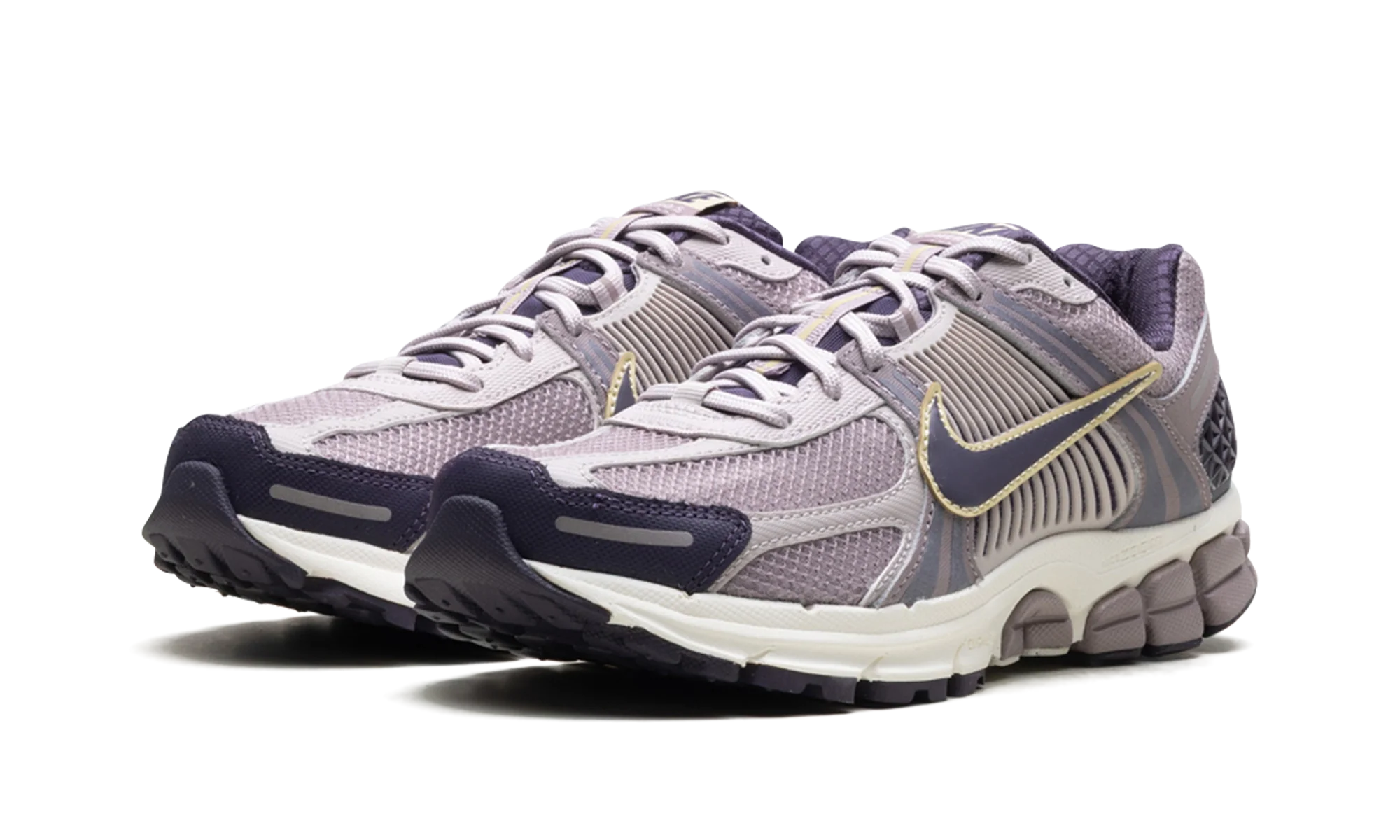 Zoom Vomero 5 "Platinum Violet" HQ3643 019