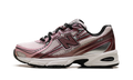 740v2 WMNS "Washed Burgundy Pink Taffy" U740PG2