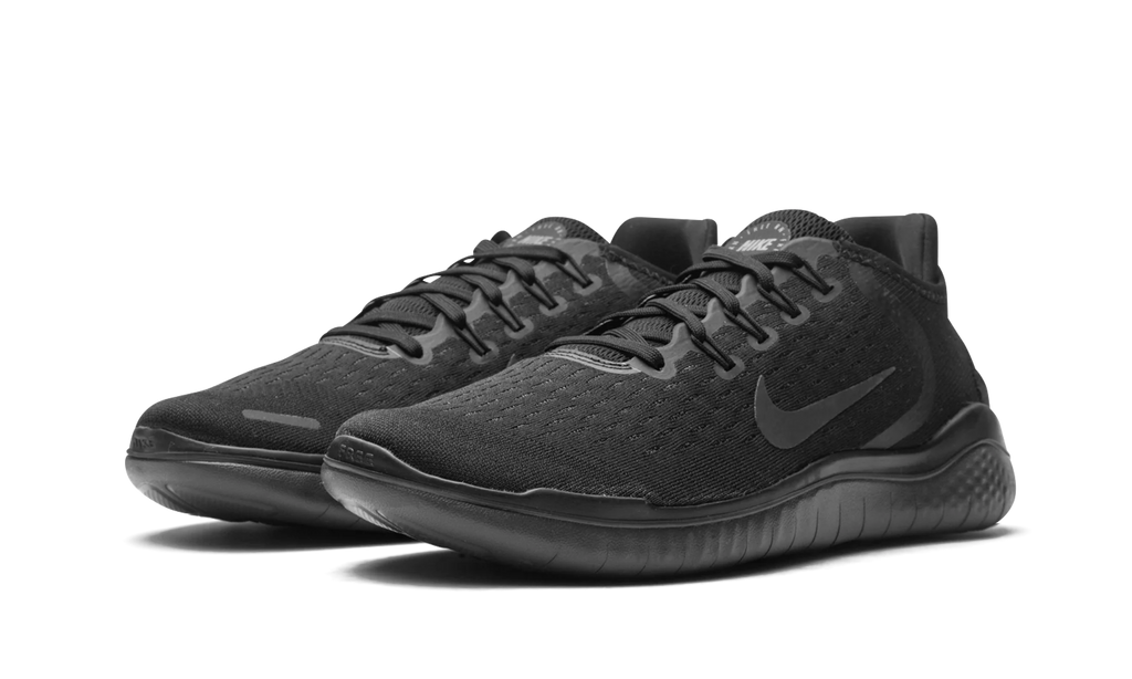 Free RN 2018 "Triple Black" 942836 002