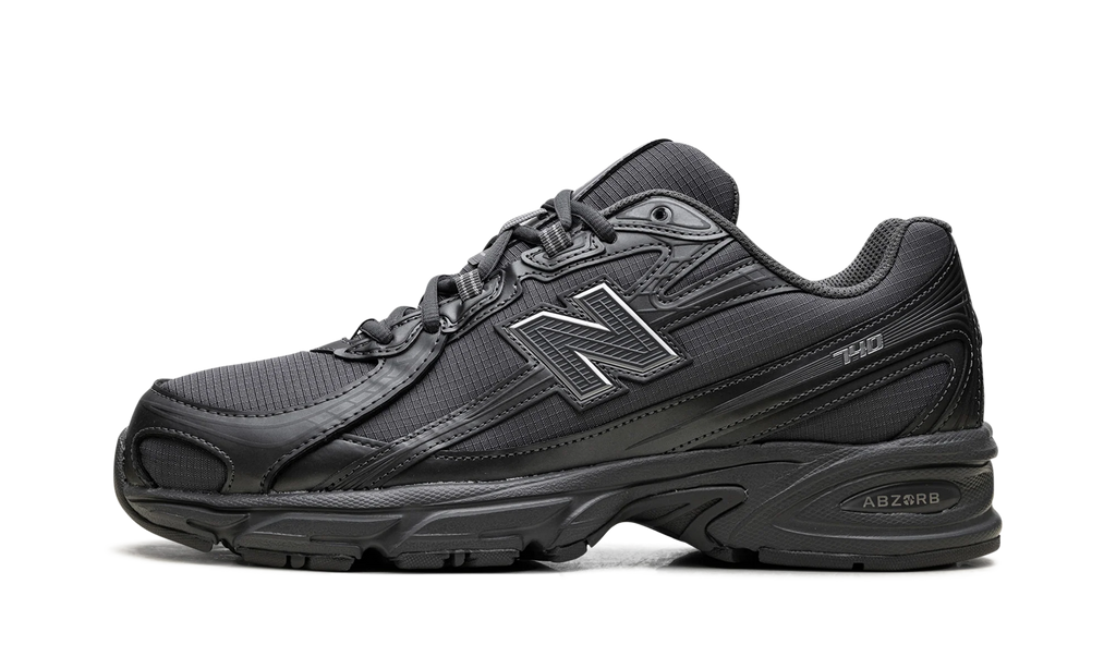 740 "Castlerock Silver Metallic" U740SS2