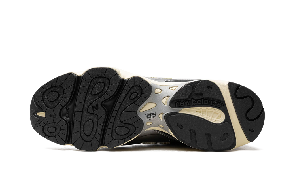 1000 "Silver Metallic" M1000SL