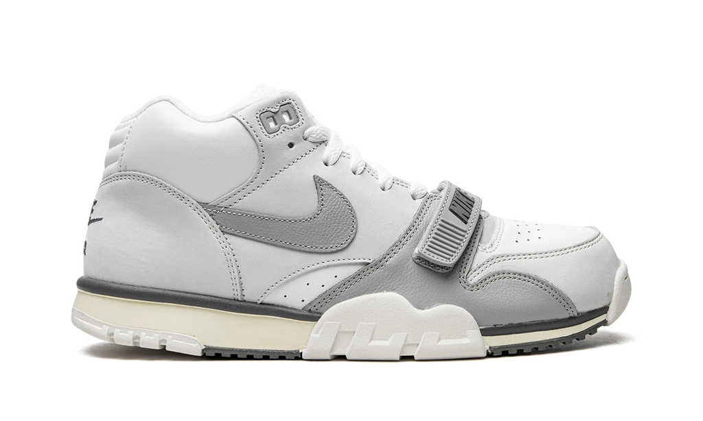 Air Trainer 1 "Photon Dust" DM0521 001