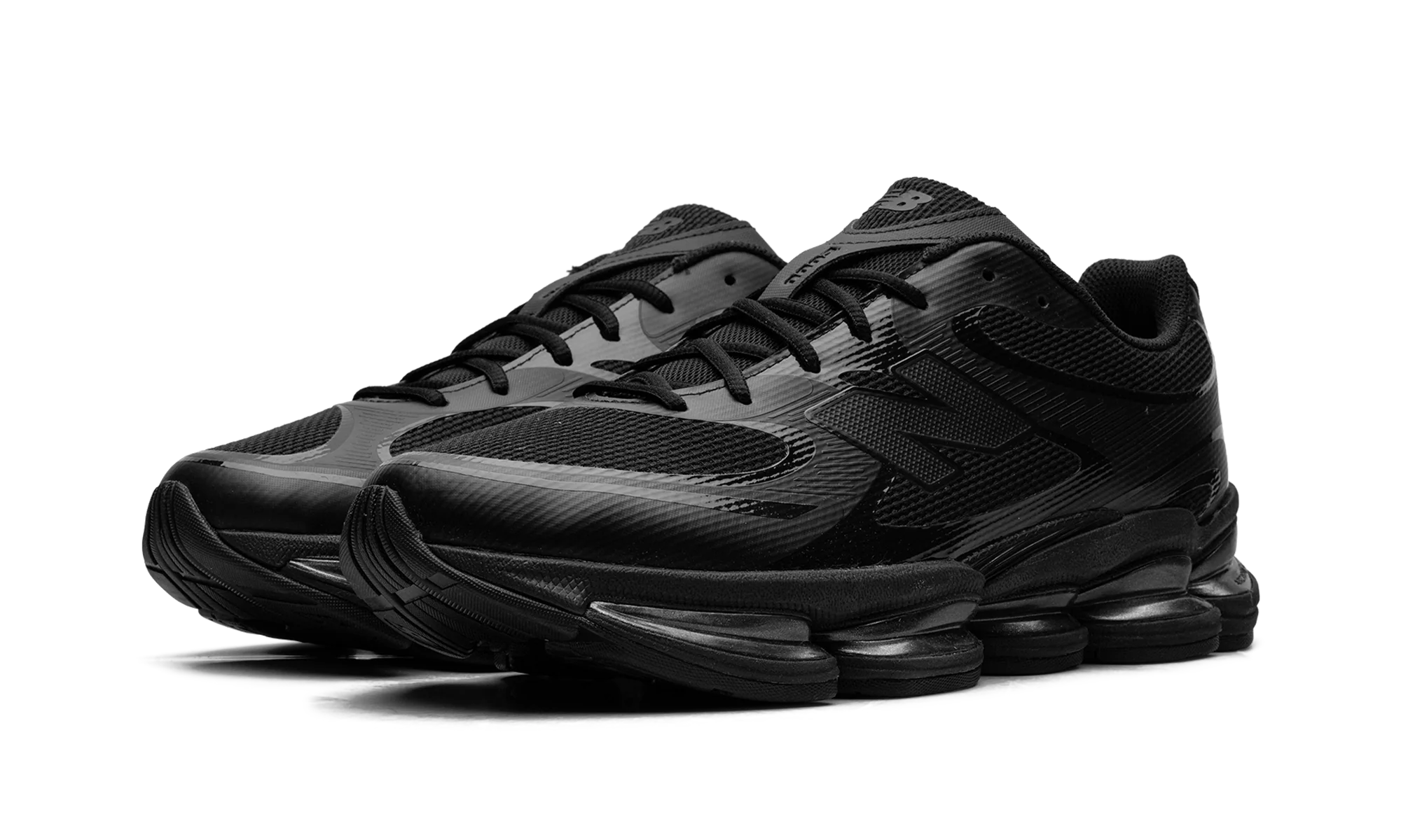 2000 "Triple Black" U2000ETB