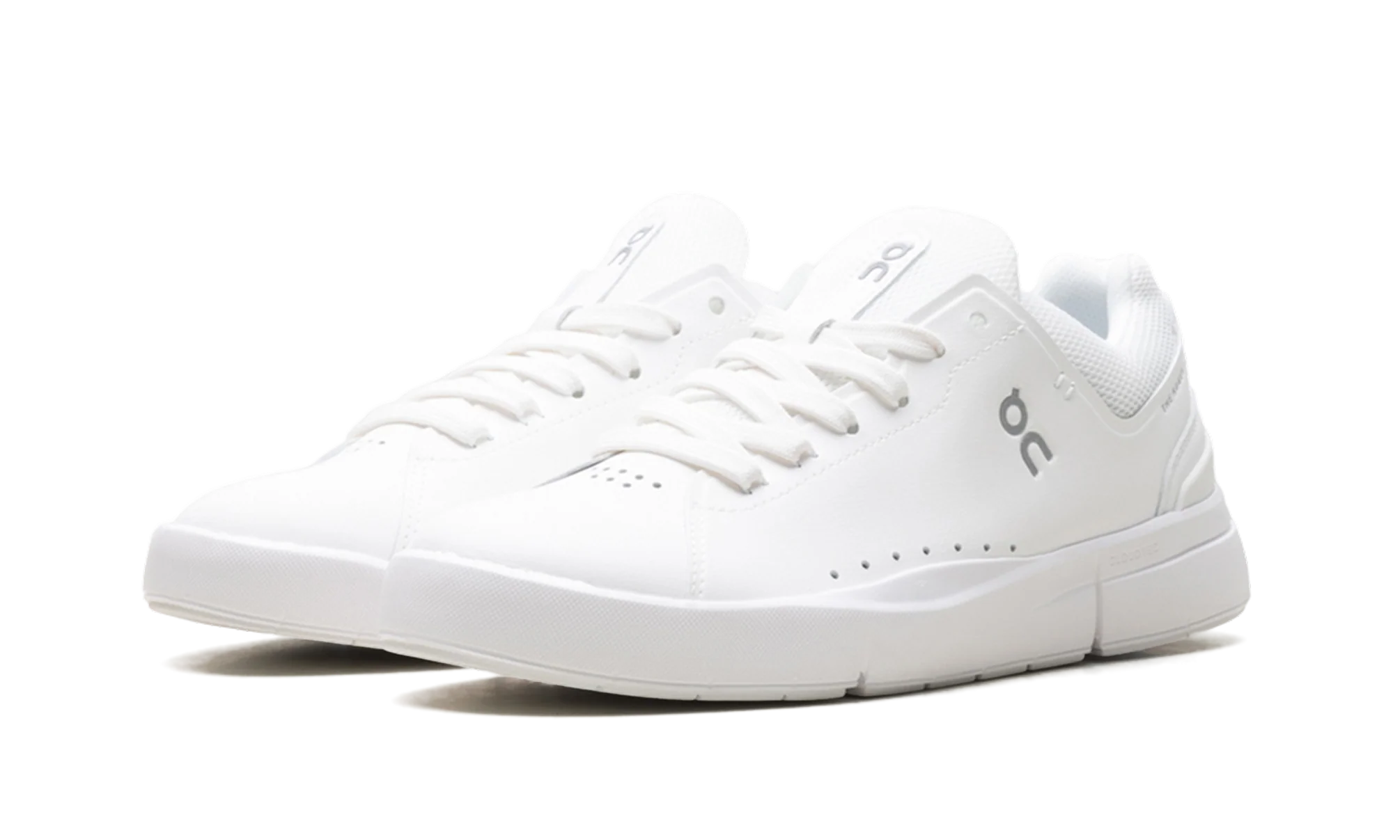 THE ROGER Advantage WMNS "All White" 3WD10650108
