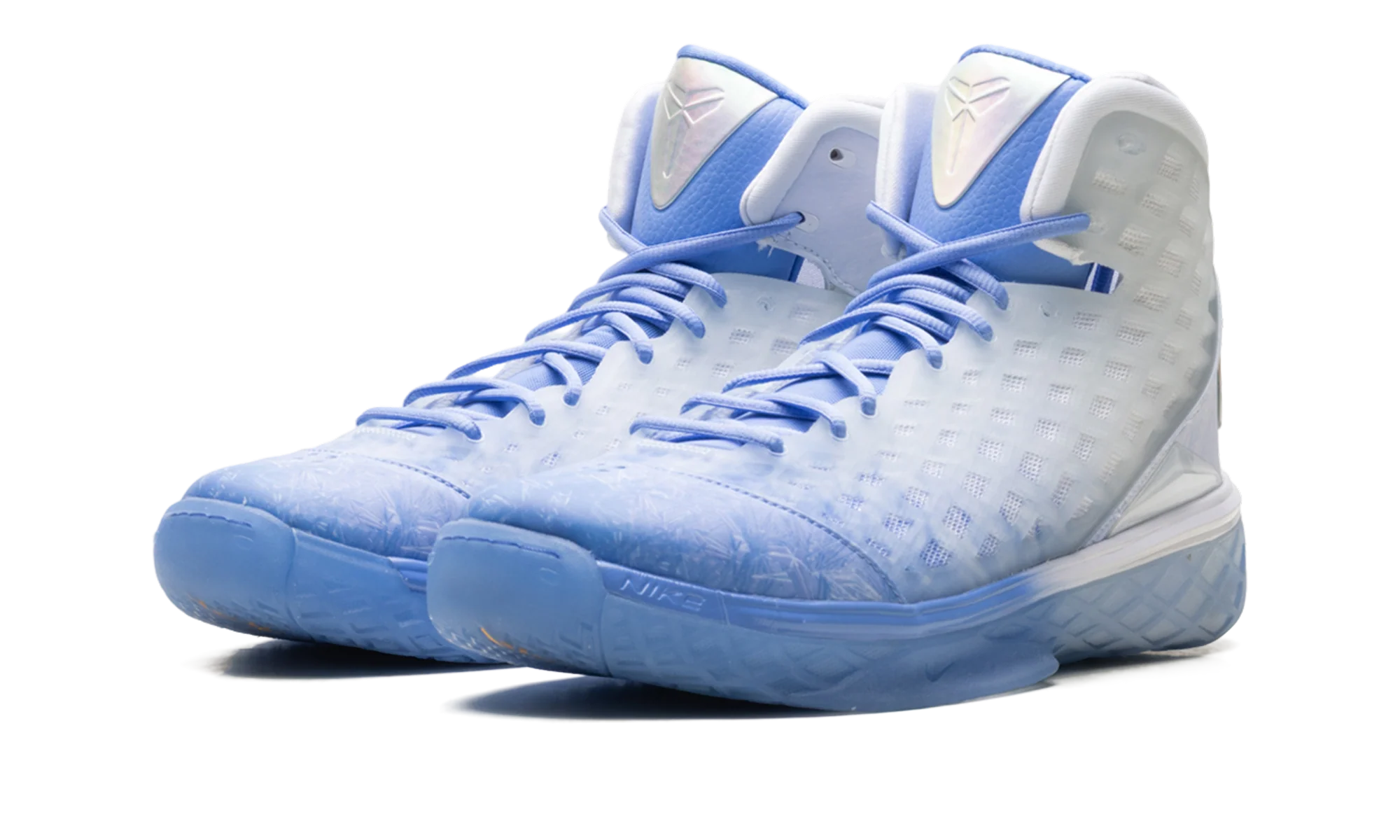 Kobe 3 Protro "Christmas" IQ5338 400