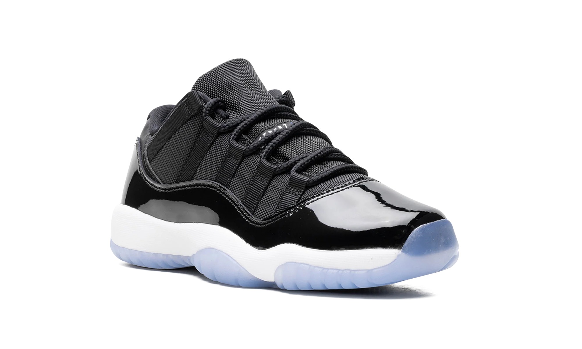 Air Jordan 11 GS "Space Jam" FV5121 004