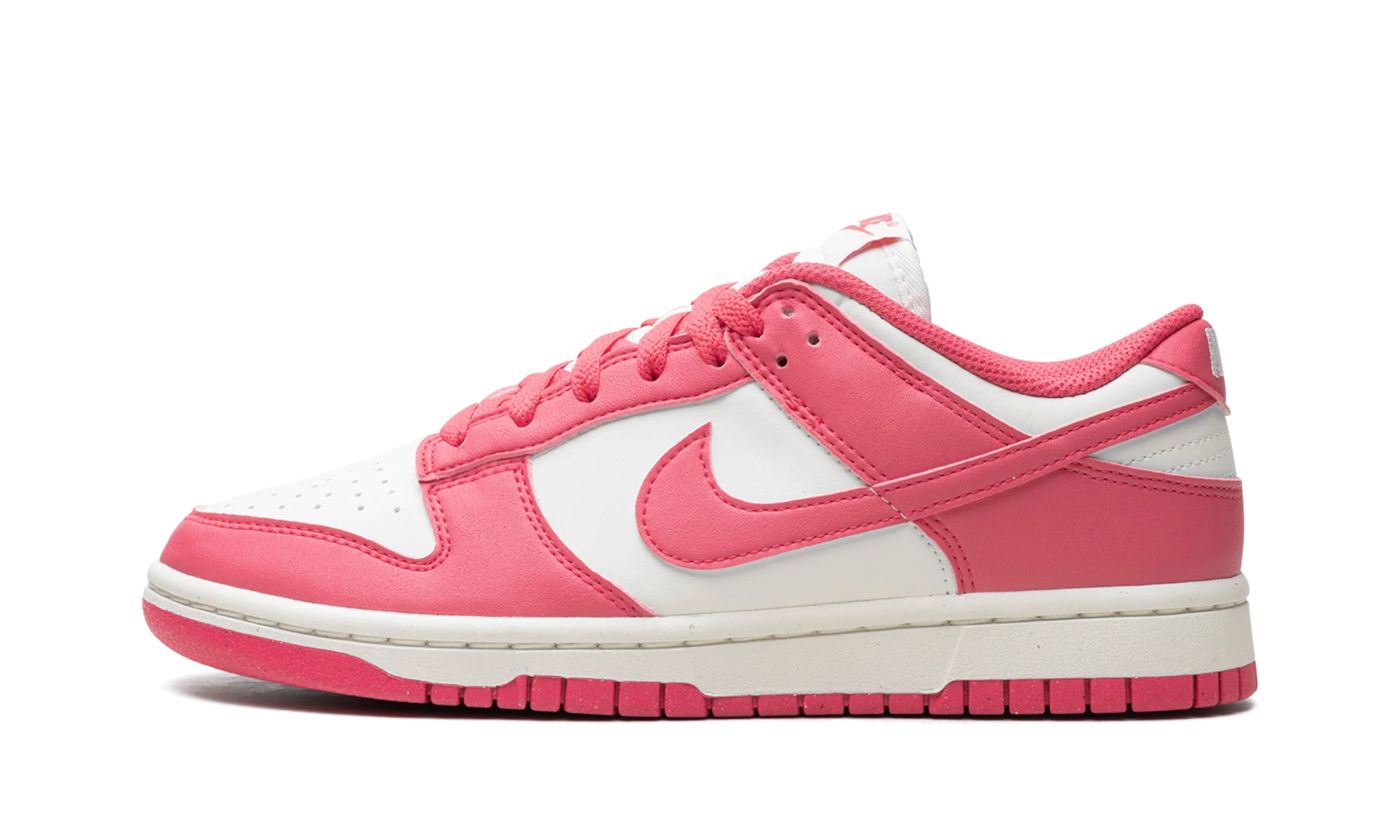 Nike Dunk Low. WMNS "Pink" DD1873-600