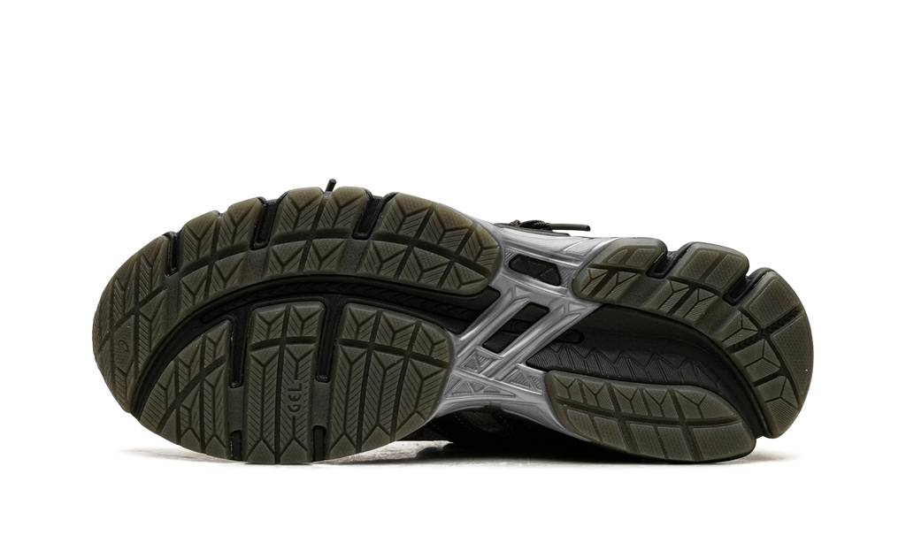 Gel-Kayano 20 "Cecilie Bahnsen - Olive Canvas" 1203A794 300