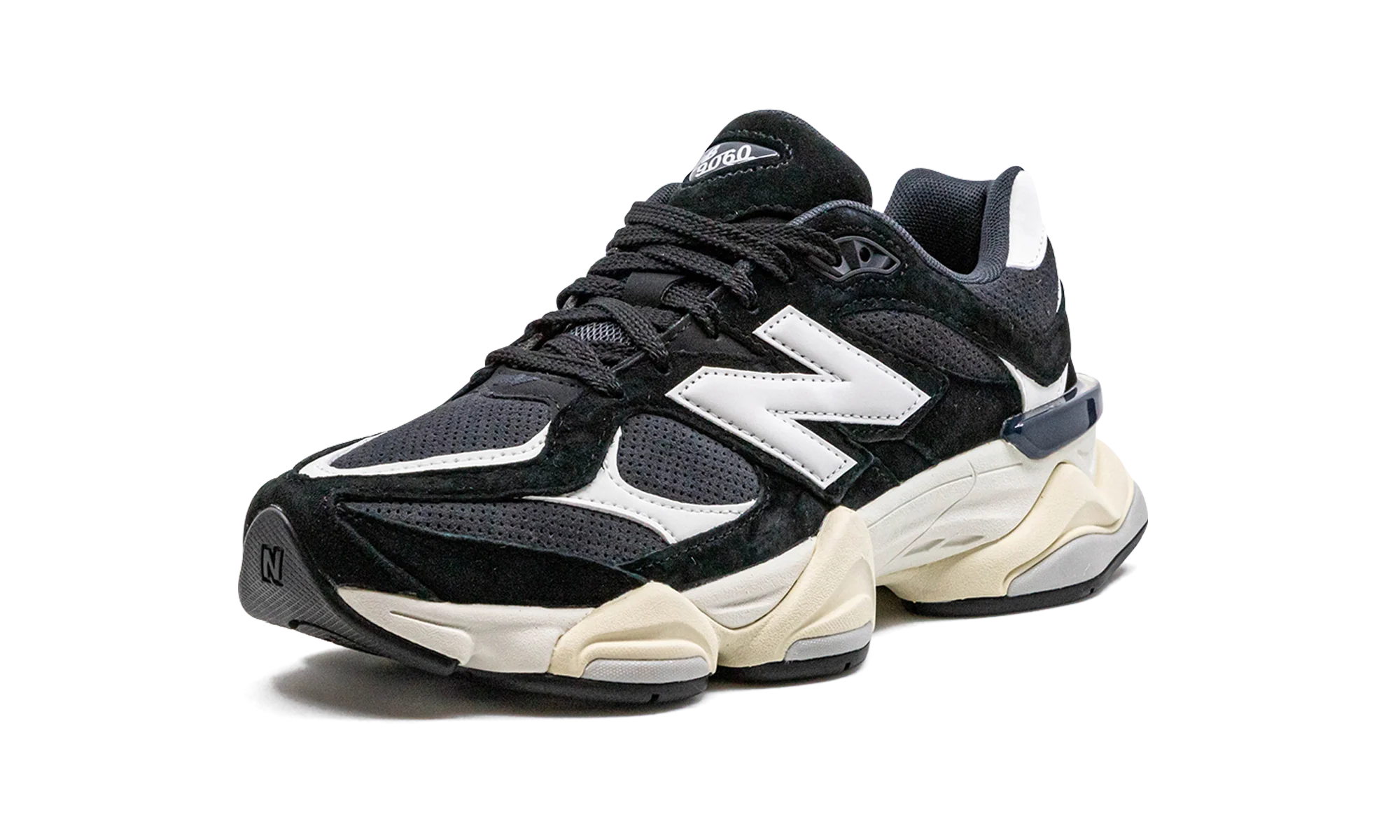 9060 "Black / White" U9060AAA