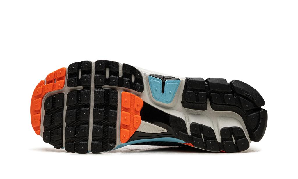 ZOOM VOMERO 5 WMNS "Black/Blue Gaze" FZ3963 010