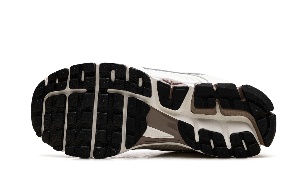 Air Zoom Vomero 5 WMNS "Sail Mink Brown" IB8129 133