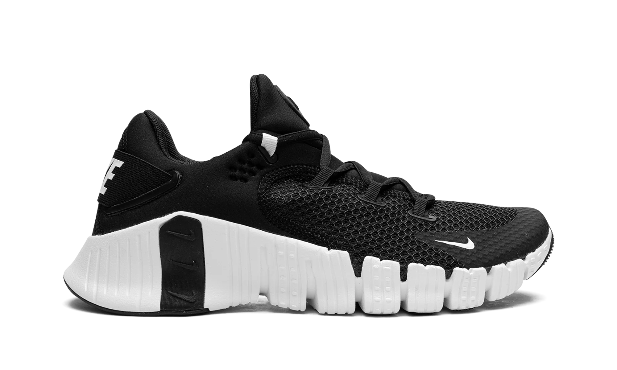 FREE METCON 4 WMNS "Black-White Metcon 4" CZ0596 010
