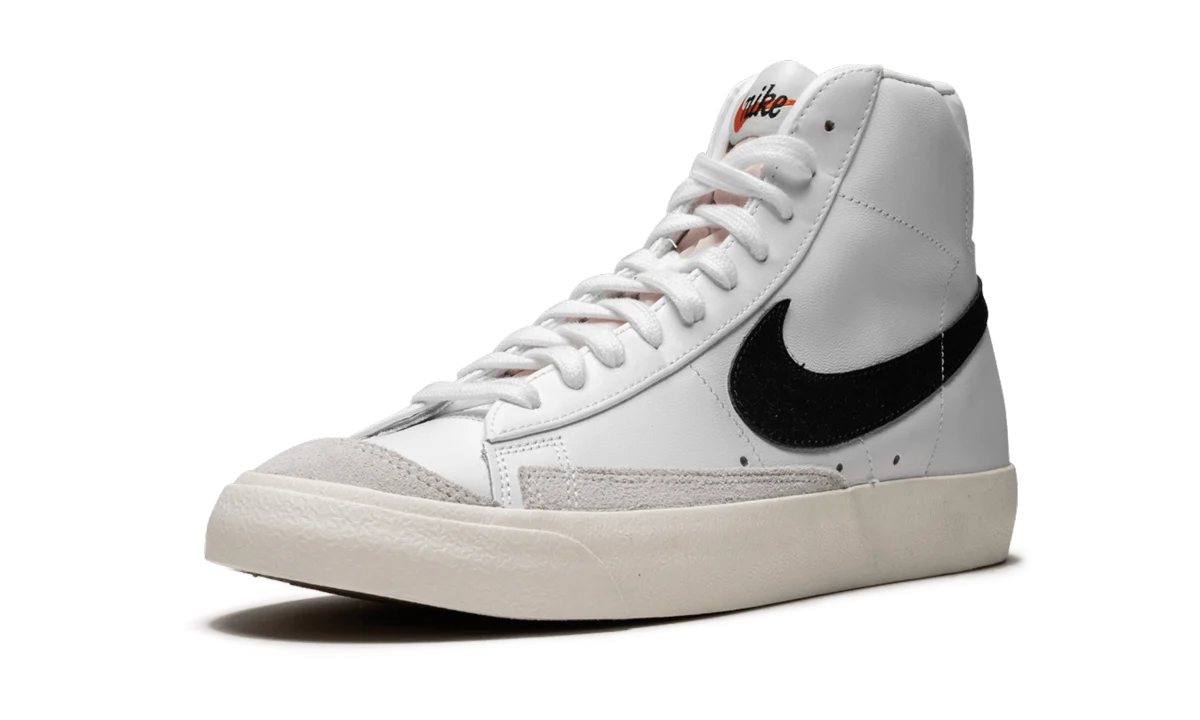 Blazer Mid 77 VNTG "White - Black" BQ6806 100