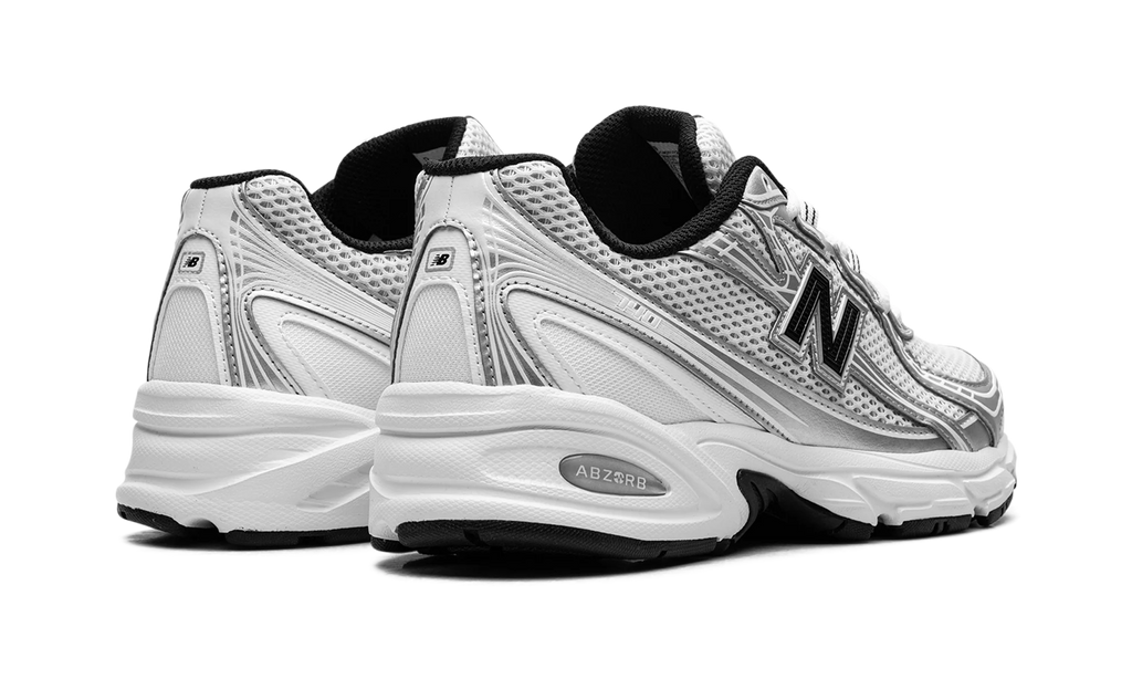 740 "White Silver Metallic Navy" U740NW2