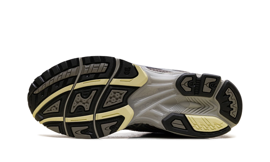 GEL-Nimbus 10.1 "Eighteen East" 1203A968 200