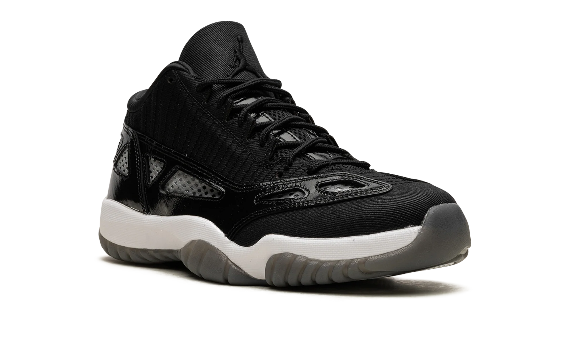 Air Jordan 11 Low IE "Black/White" 919712 001