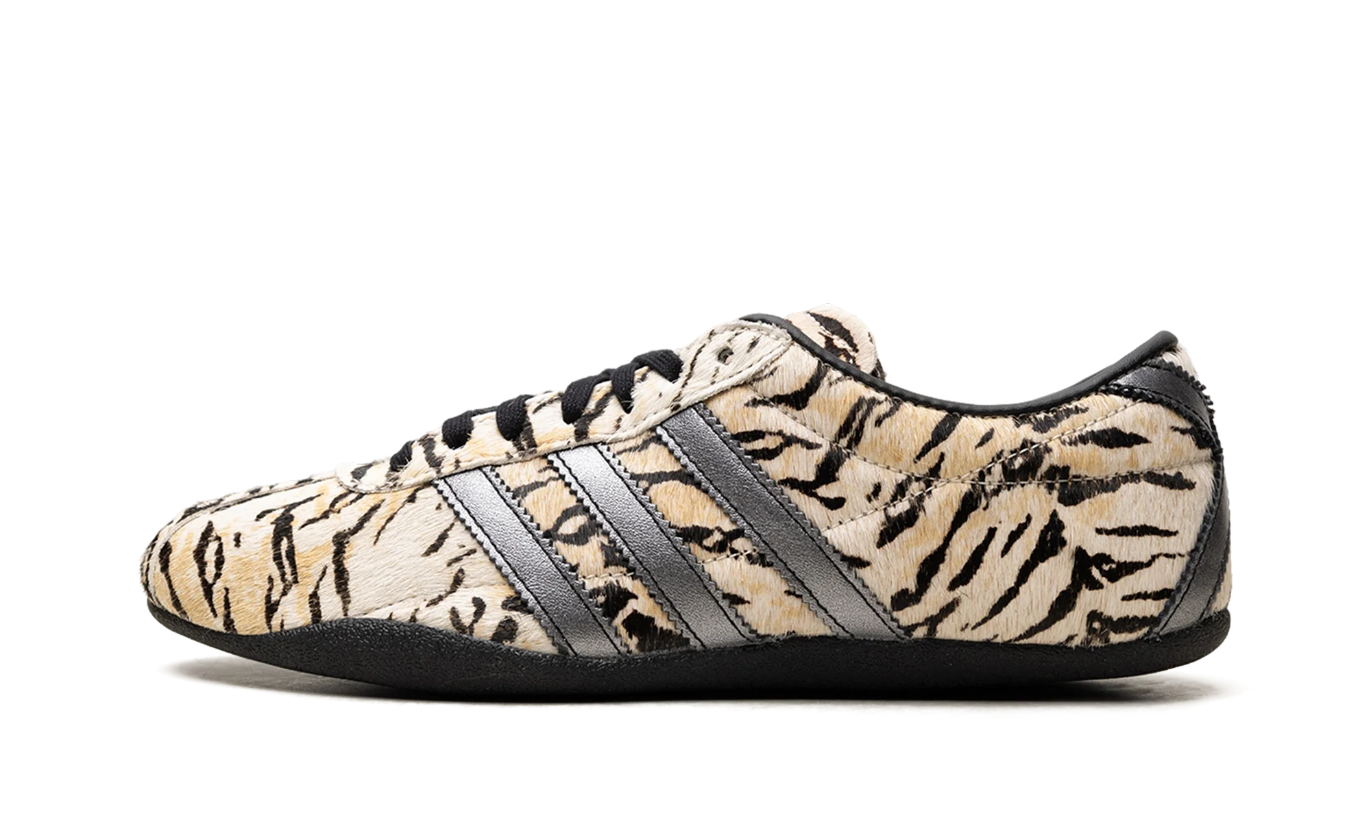 Tokyo WMNS "Zebra" KI4173