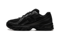 740 "Triple Black" U740BO2
