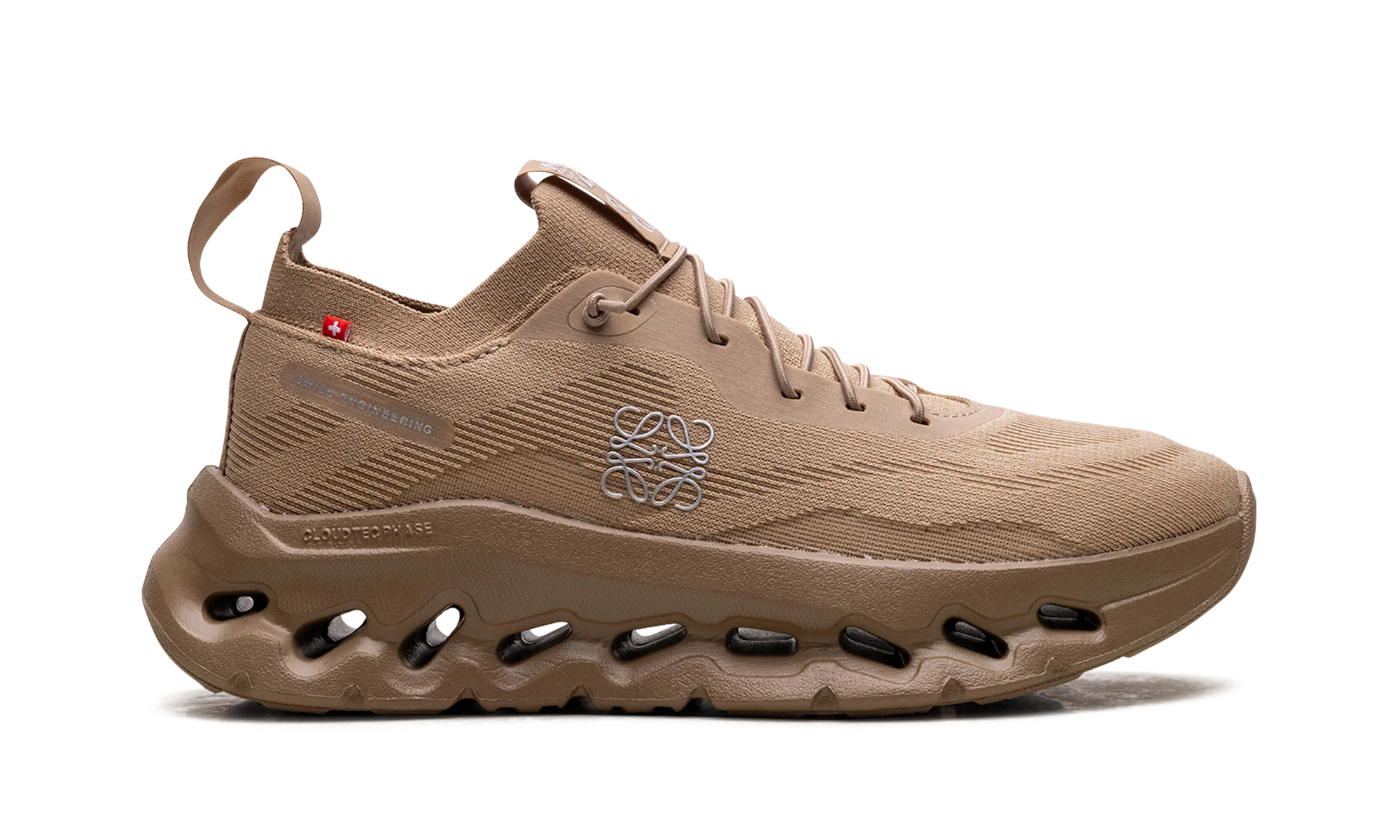 Cloudtilt WMNS "LOEWE Dark Sand" 3WD30313505