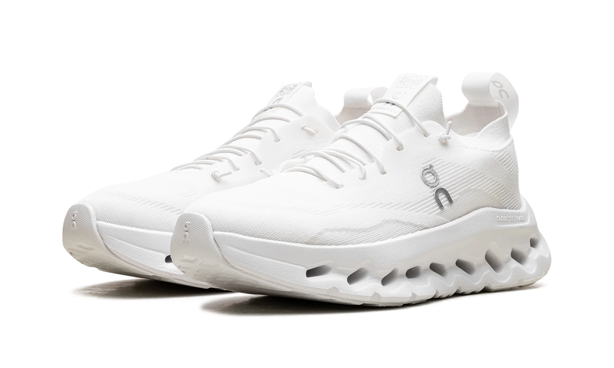 Cloudtilt WMNS "LOEWE All White" 3WD30310108