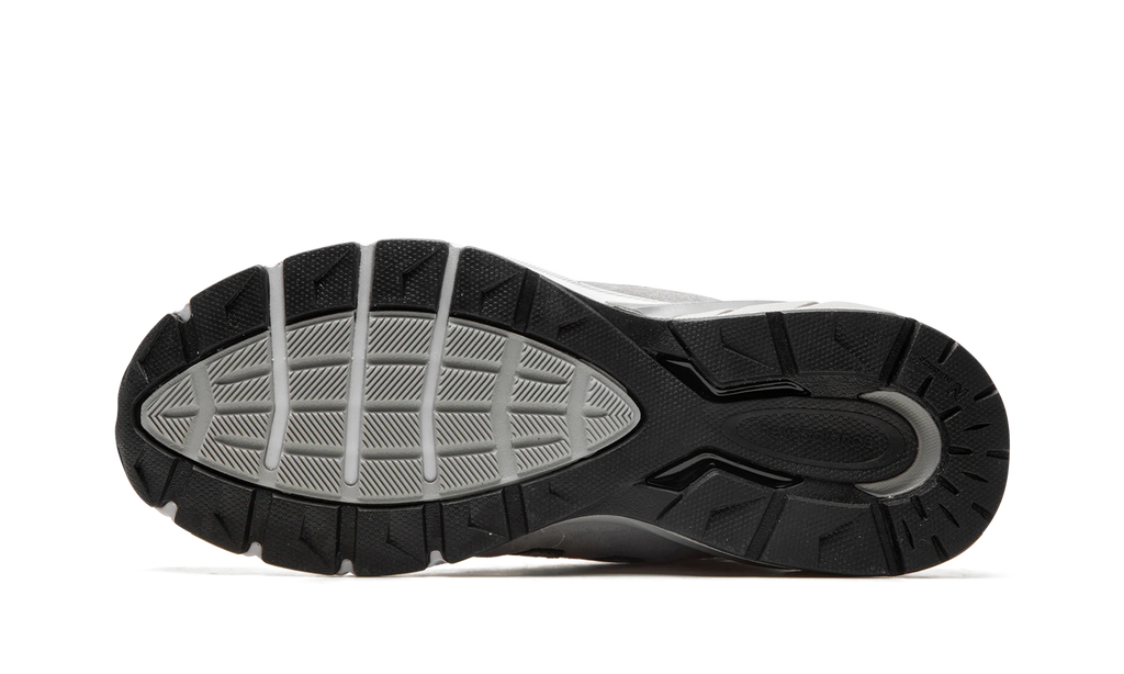 990 V5 "Grey" M990GL5