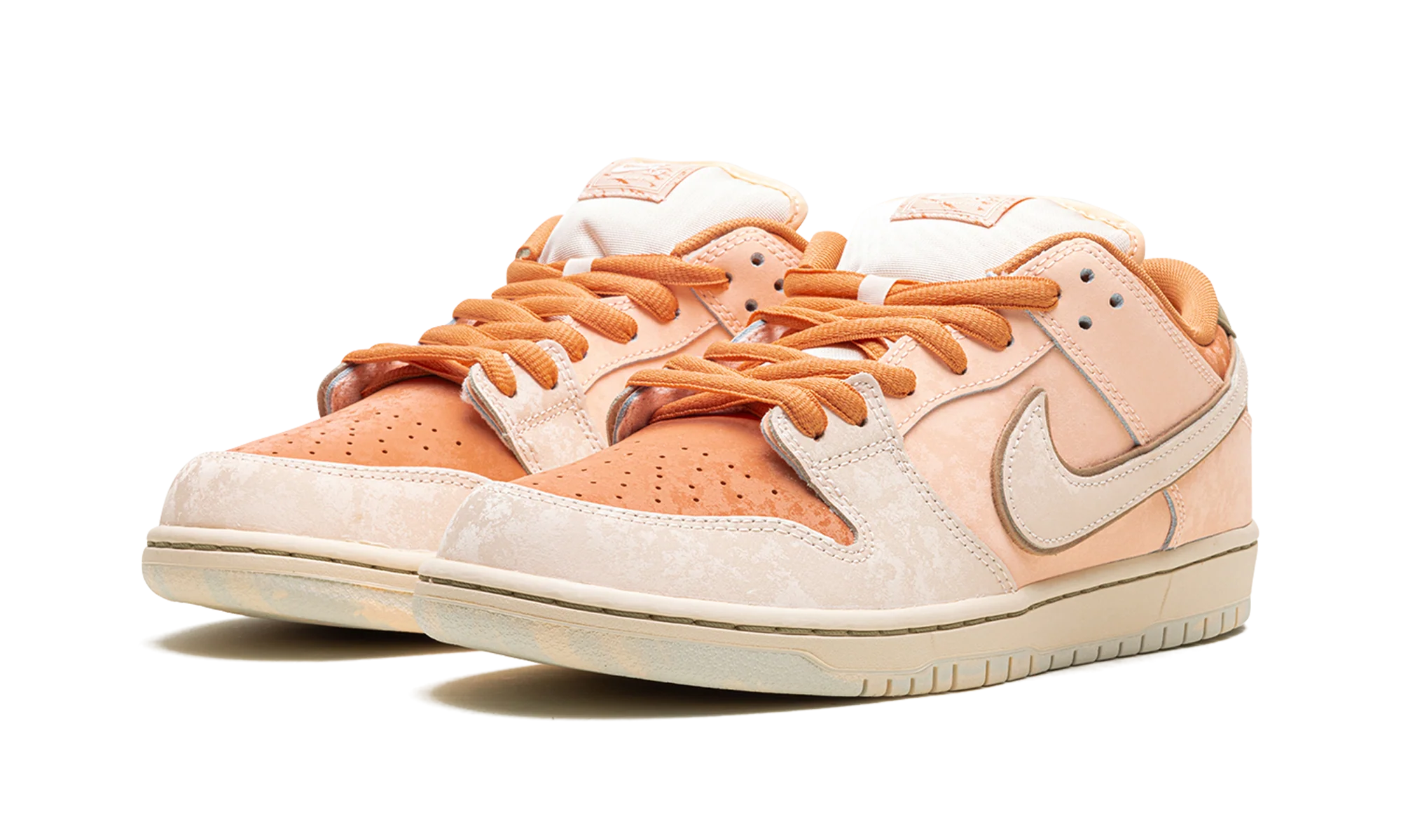 Nike SB Dunk Low Pro PRM "Guava Ice" FV5926 200