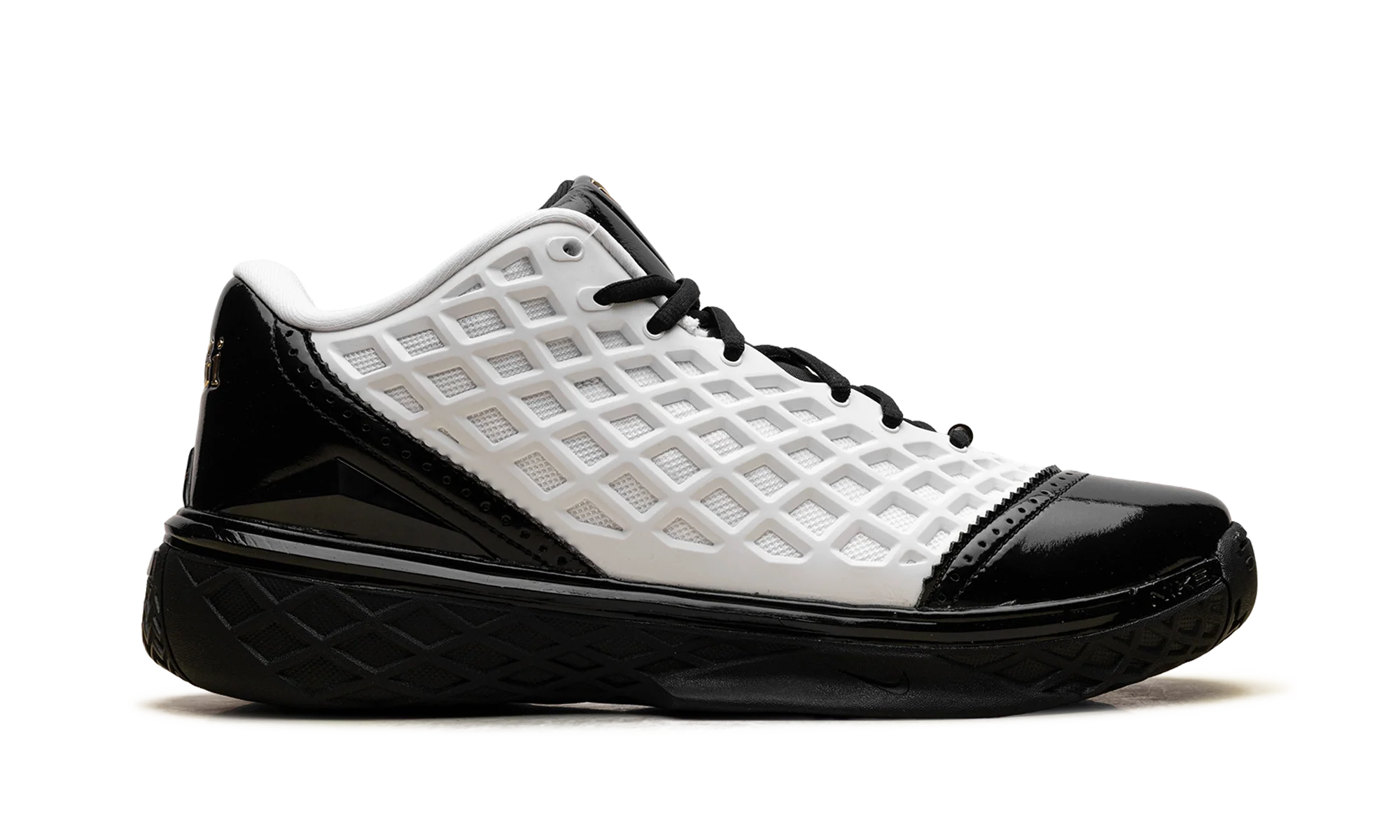Kobe 3 Low Protro "Mambacita" IQ3916 100