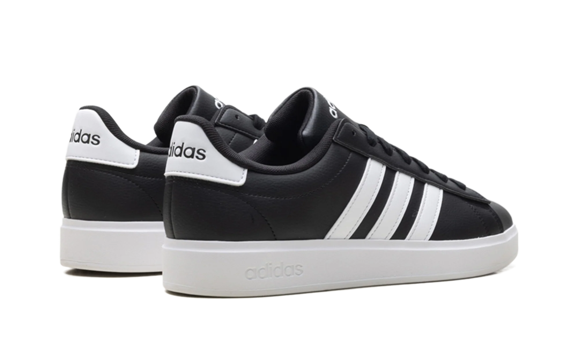 Grand Court 2.0 "Black White" GW9196