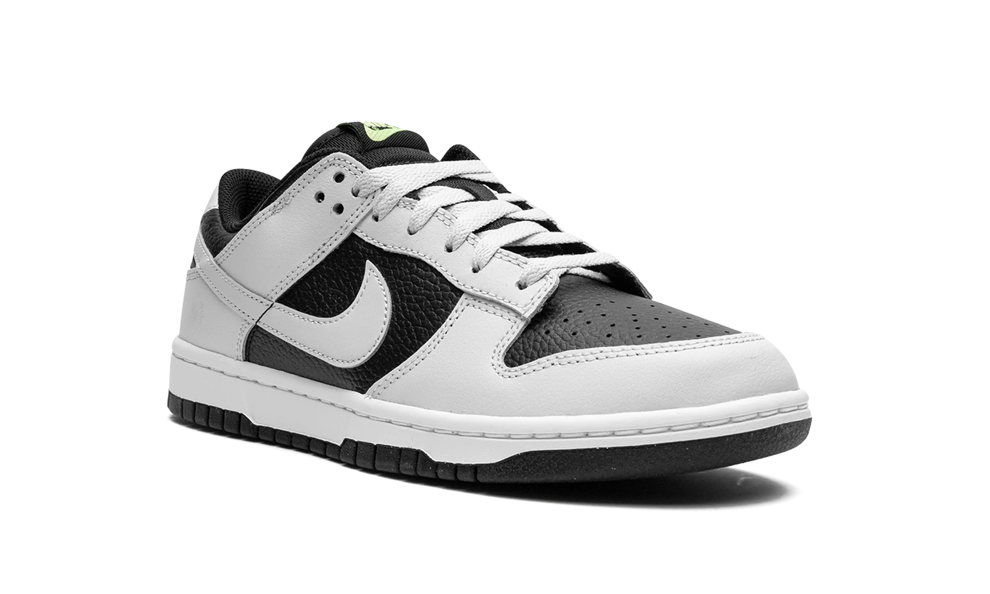 Dunk Low "Grey Panda Volt" FD9756 001