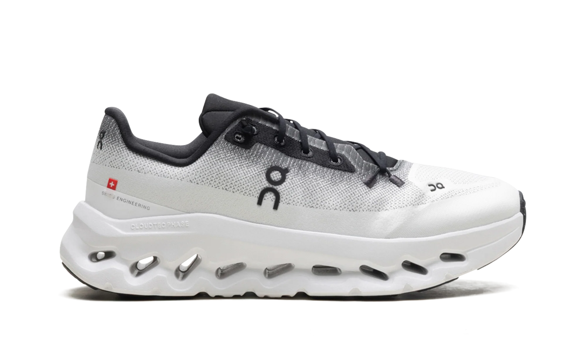 Cloudtilt "Black | Ivory" 3ME10101430