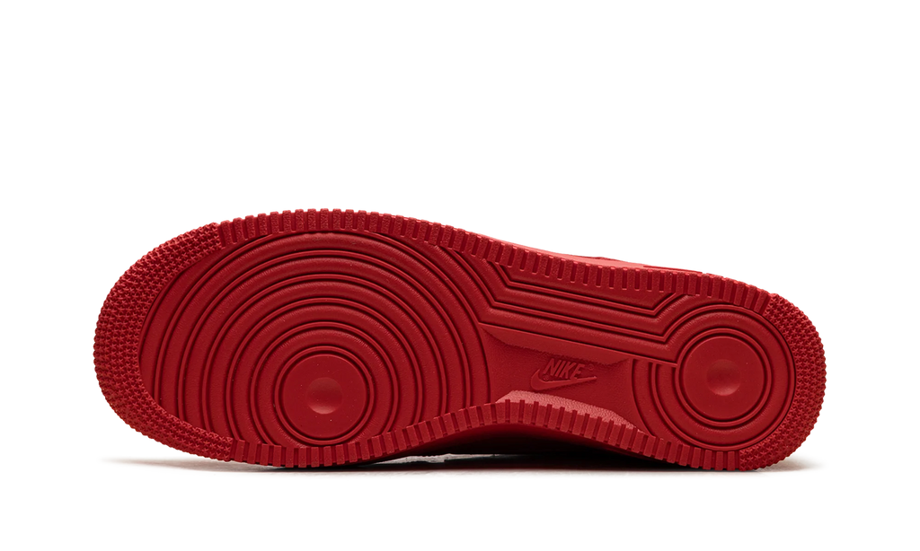 Air Force 1 '07 LV8 "Triple Red" CW6999 600