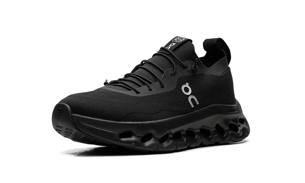 Cloudtilt WMNS "LOEWE All Black" 3WD30310485