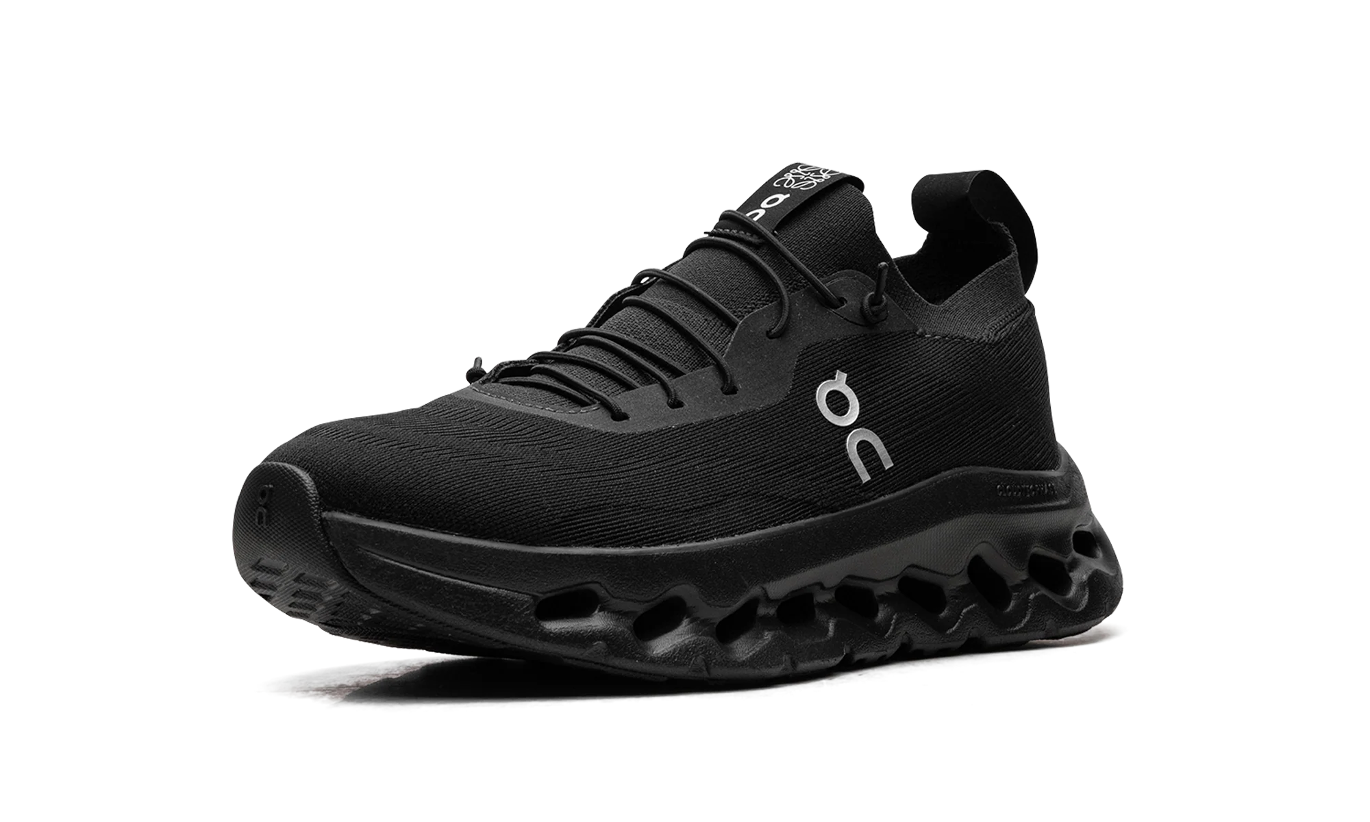 Cloudtilt WMNS "LOEWE All Black" 3WD30310485